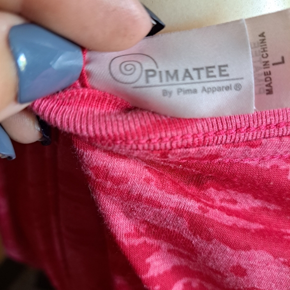 Mermaid Life Top bought in Disneyland - Picture 4 of 4